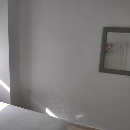Doble Silencio Alameda Centro Macarena Homestay Seville